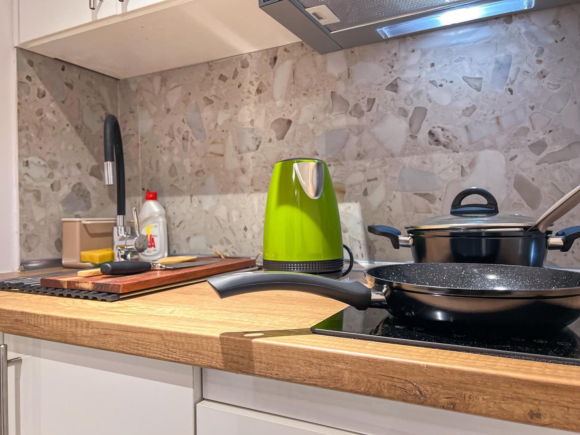 Ikaros Welcome Stay Downtown Loft - Explore Center By Foot - Close To Arch Of Galerius Thessaloniki Exterior photo